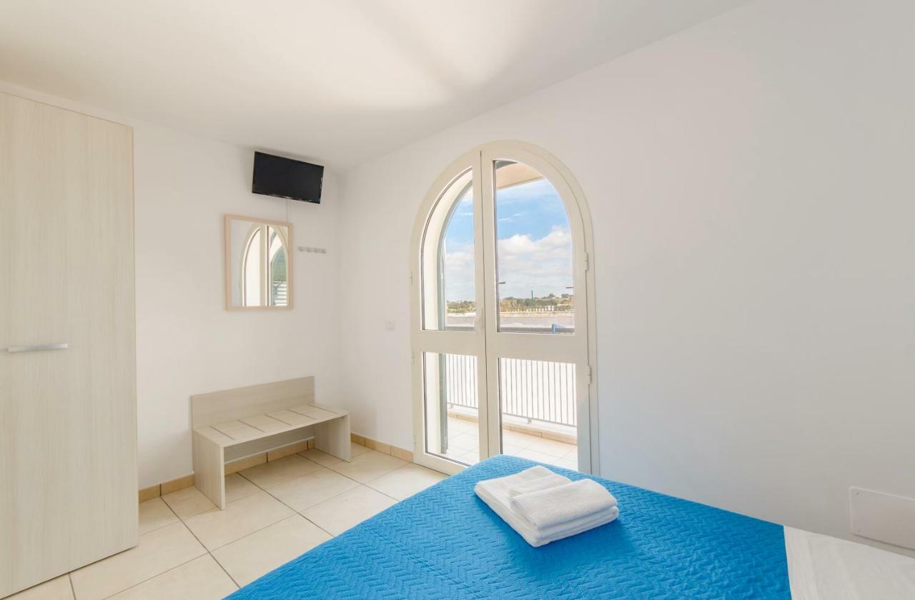 Casa Vacanze Dei Bacini Порто-Чезарео Экстерьер фото